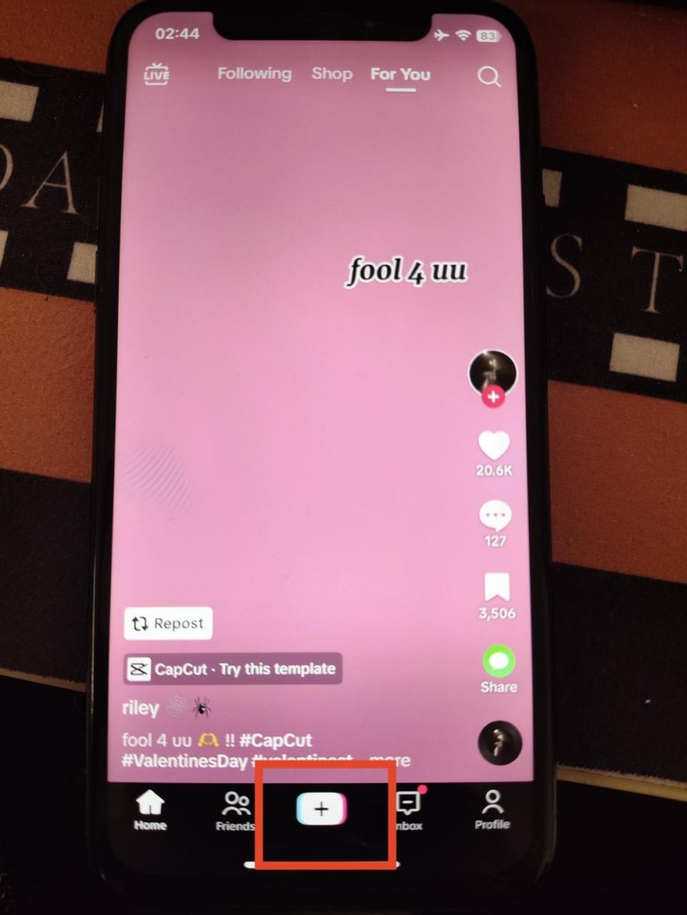 TikTok选择相册视频